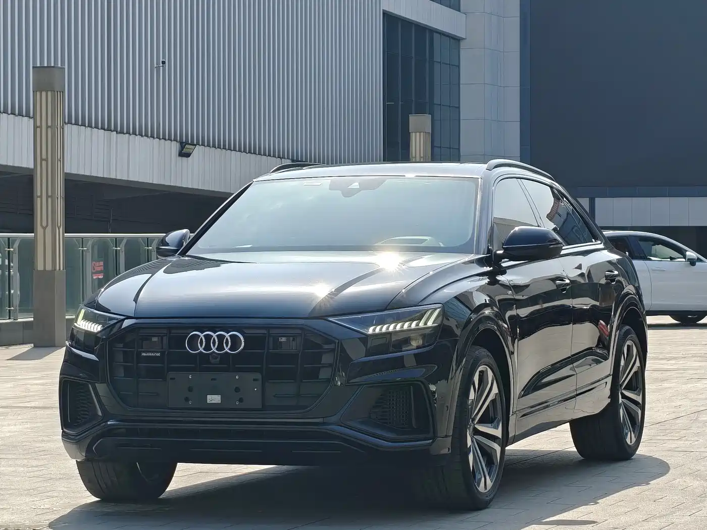 Audi Q8 2021 Model 55 TFSI Exclusive Dynamic