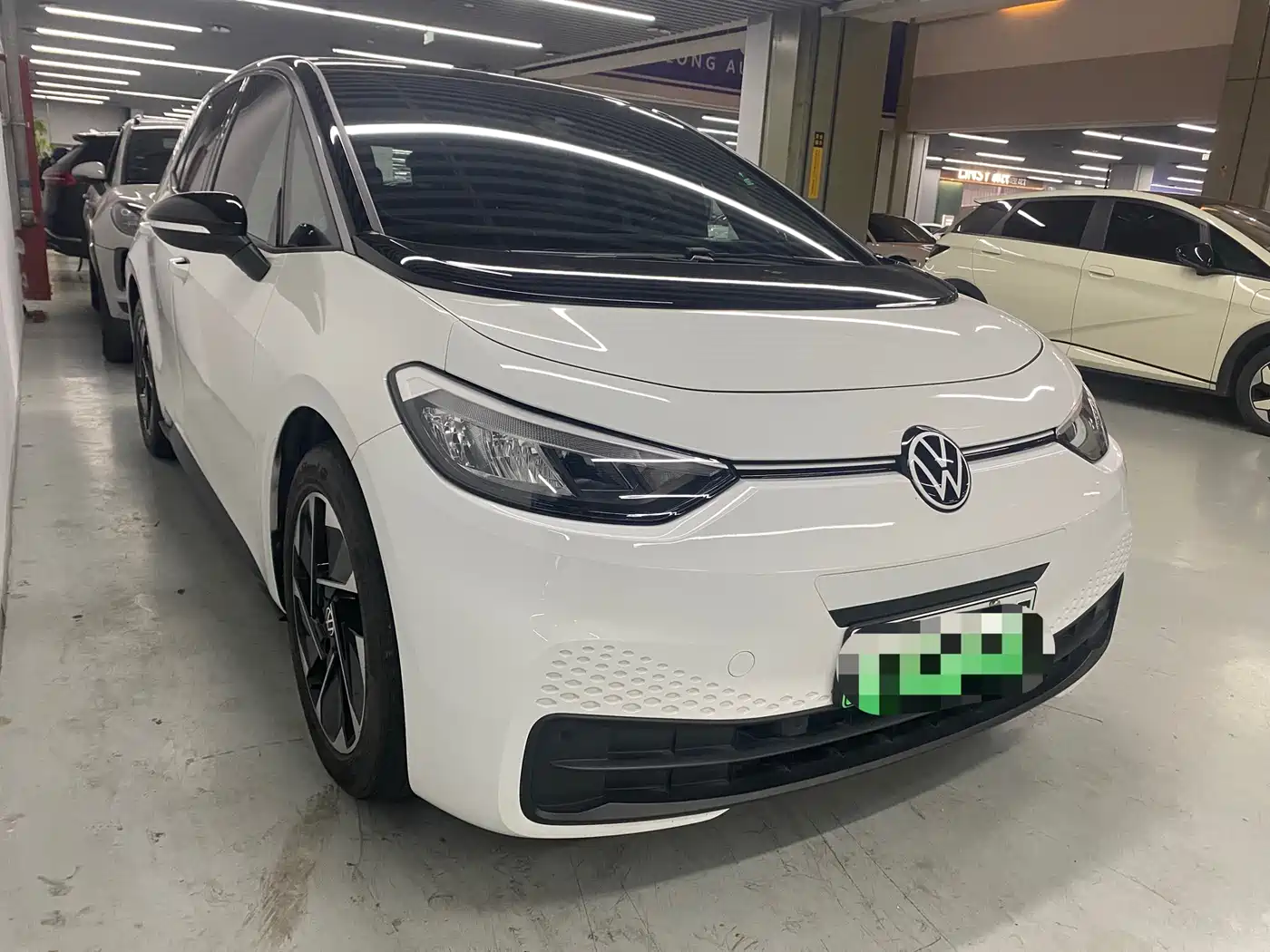 Volkswagen ID.3 2024 Outstanding Edition фото 3