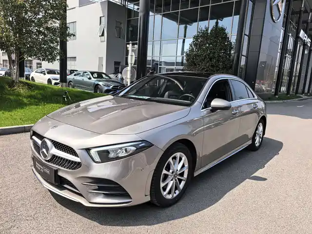 MERCEDES-BENZ A CLASS