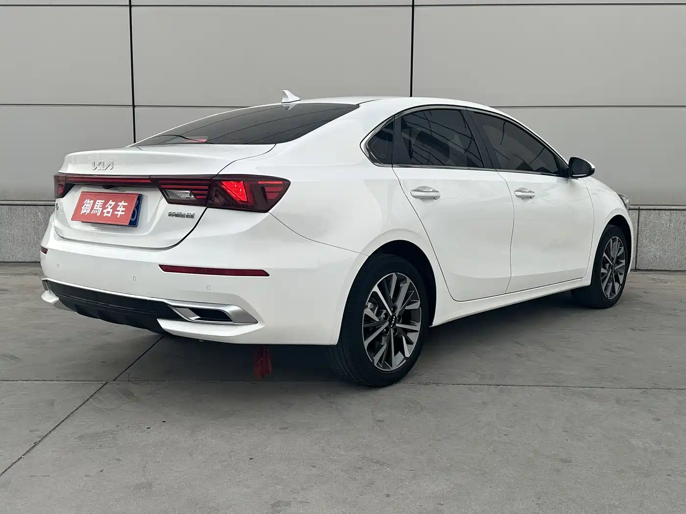 Kia K3 2021 Facelift 1.5L CVT Fashion Edition фото 3