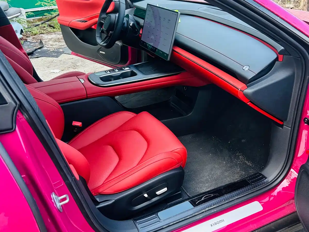 XIAOMI CAR XIAOMI SU7