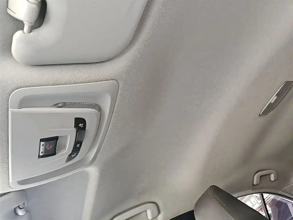 Toyota Corolla 2023 1.8L Smart Hybrid Dual Engine Pioneer Edition фото 18