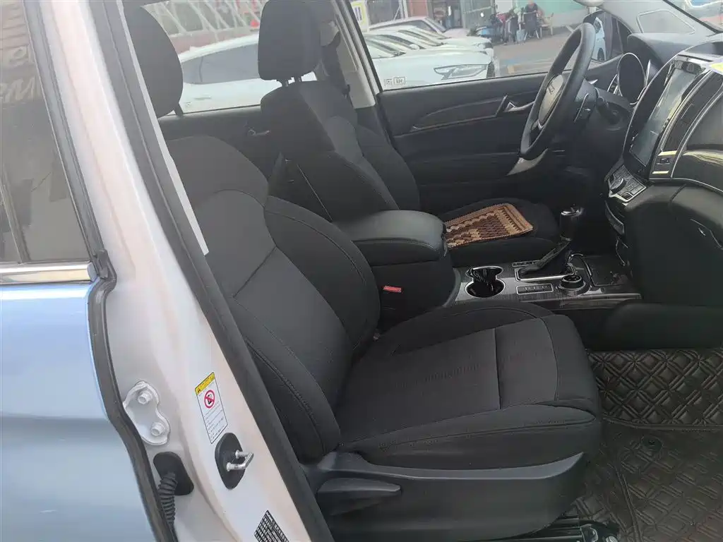 Haval H9 2015 2.0T AWD Standard 7-seater фото 25