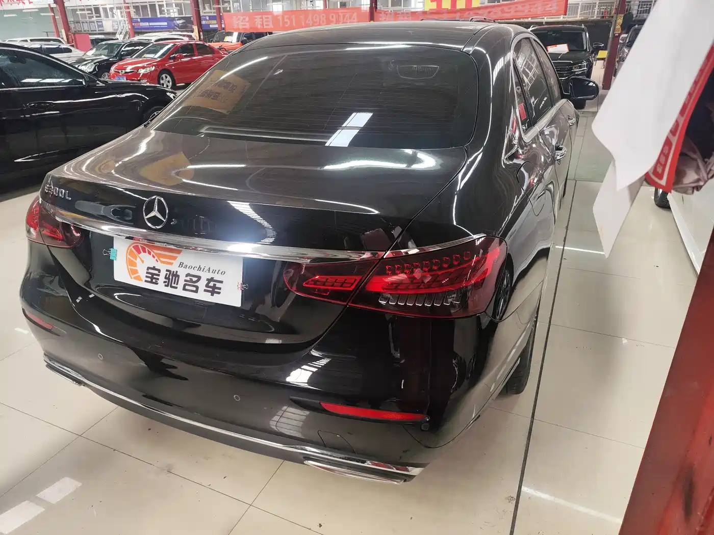 MERCEDES-BENZ E CLASS