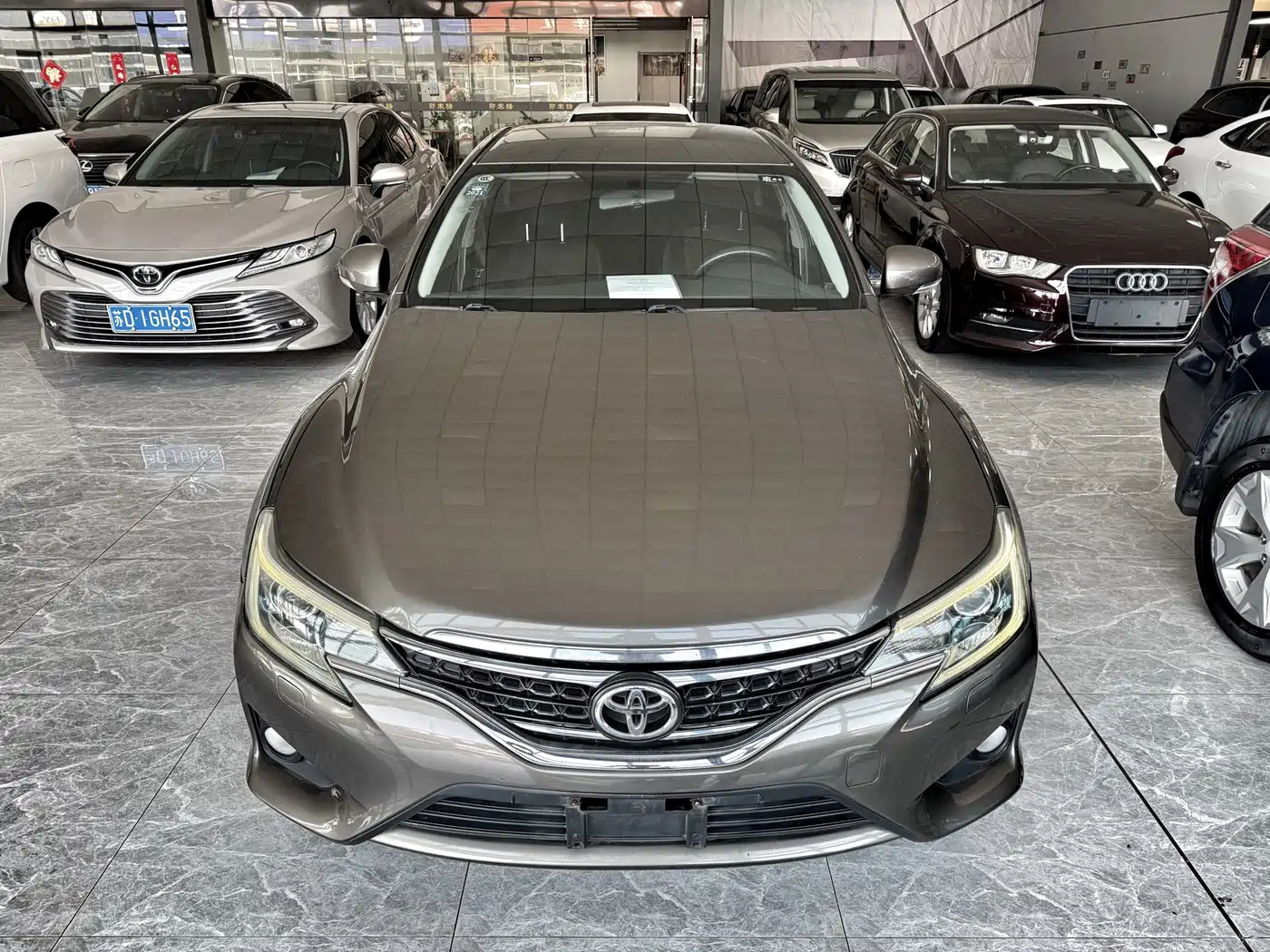 Toyota Reiz 2013 2.5S Elite Edition фото 2