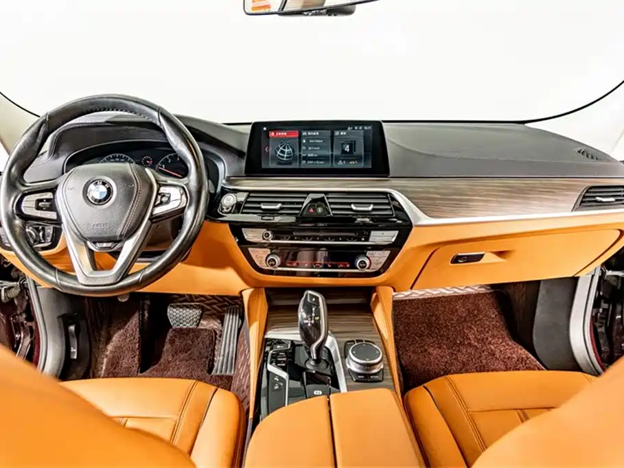 BMW 6 Series GT 2019 630i Luxury Design Package фото 13