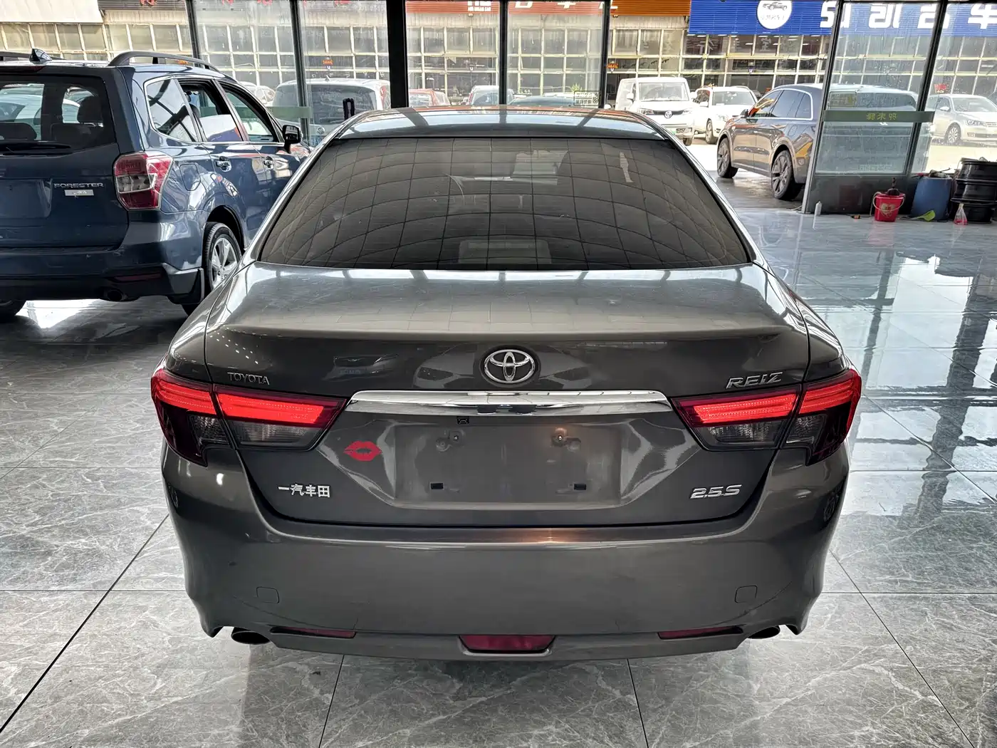 Toyota Reiz 2013 2.5S Elite Edition фото 5