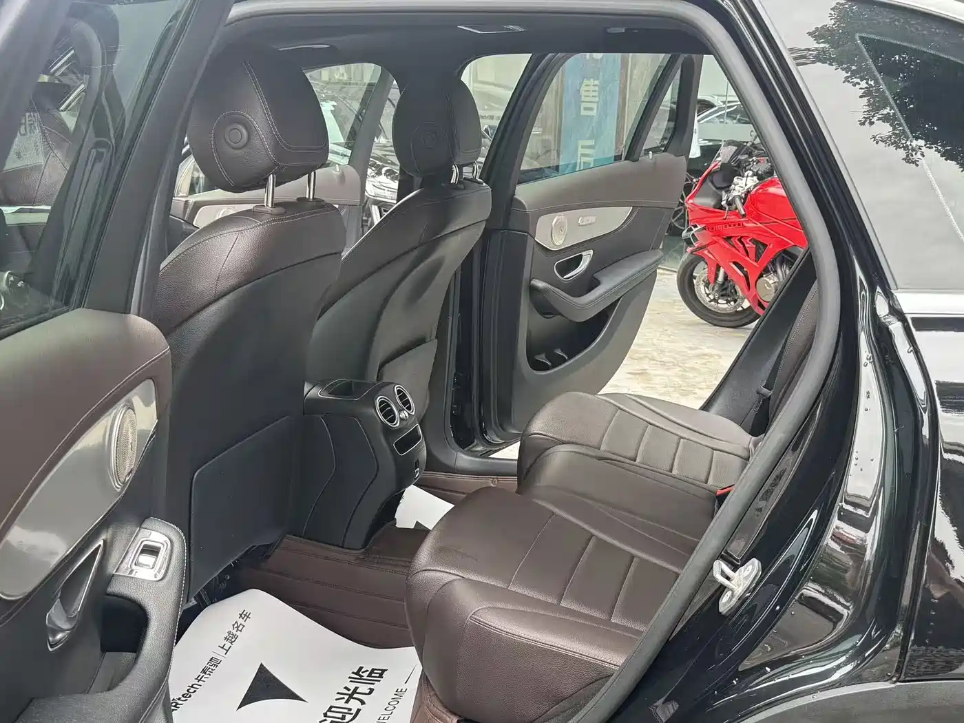 Mercedes-Benz GLC 2020 GLC 260 L 4MATIC Dynamic фото 5