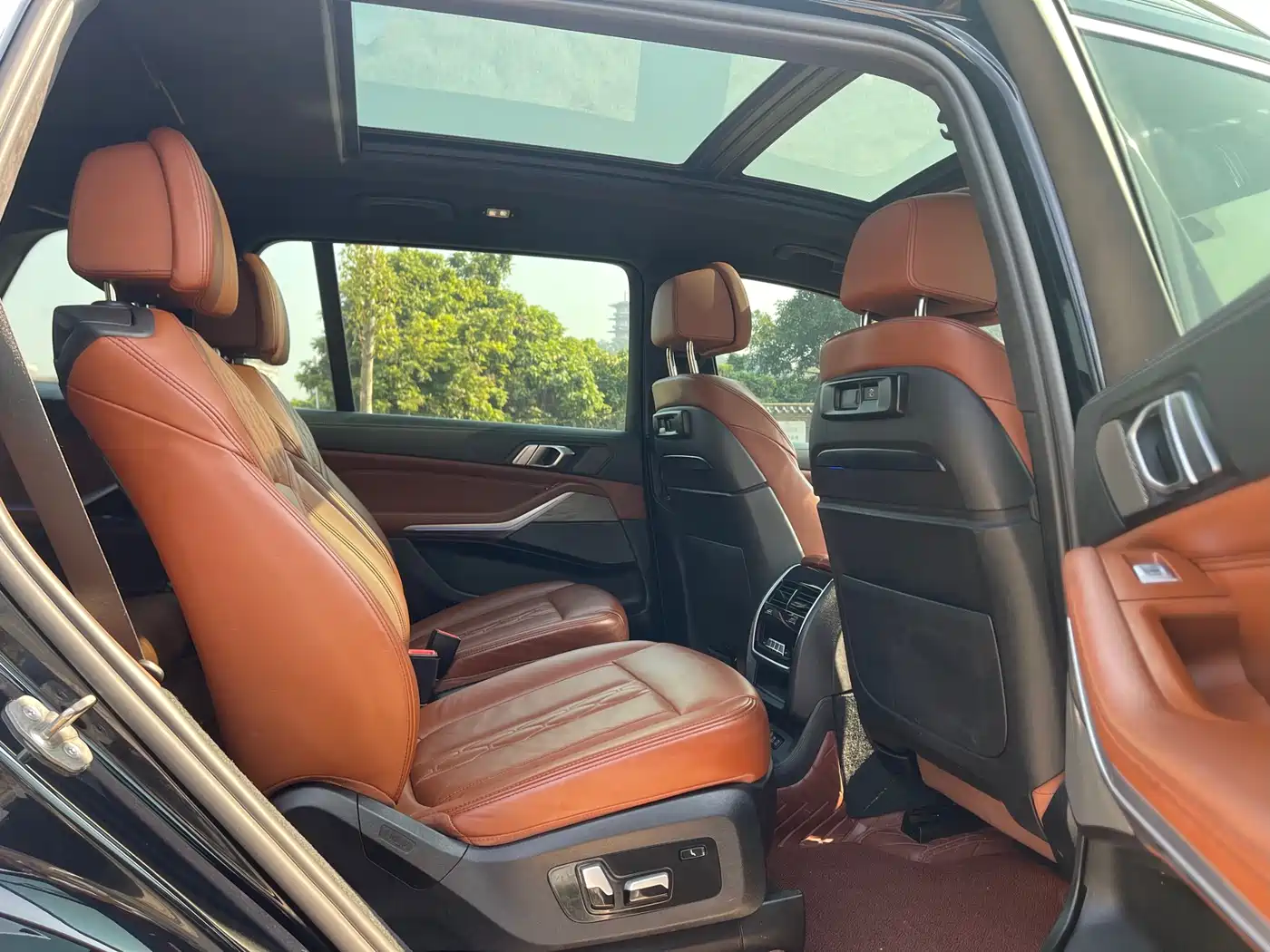 BMW X7 2022 xDrive40i Exclusive M Sport Package фото 10