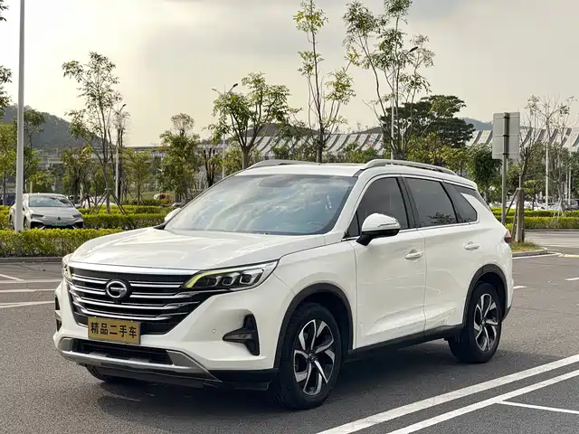 GAC TRUMPCHI GS5