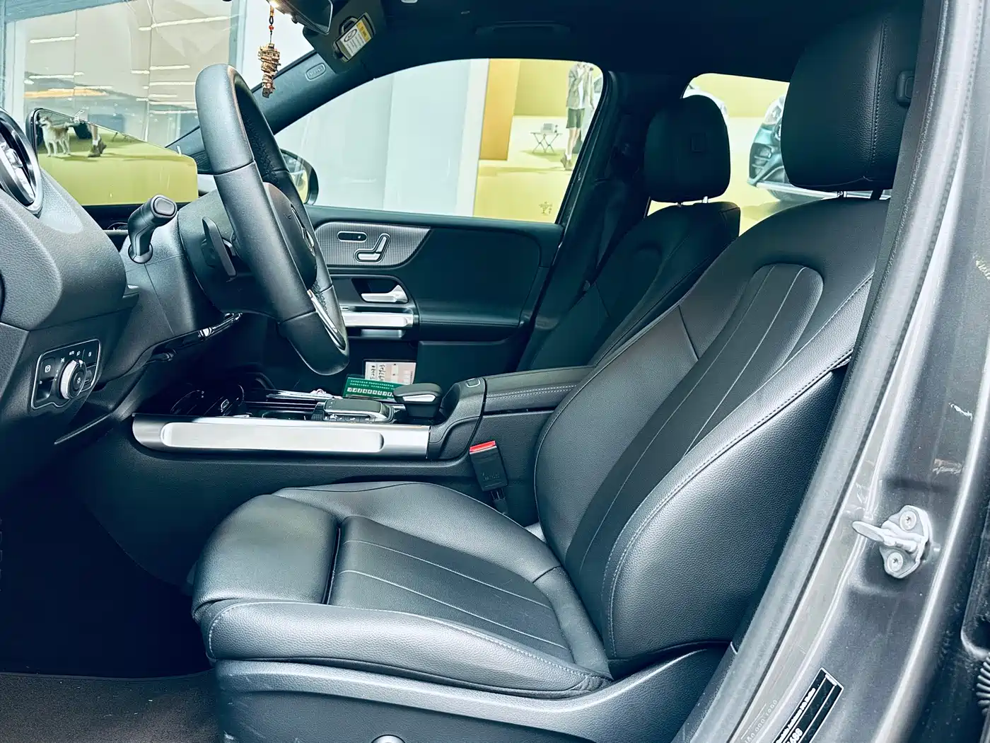 Mercedes-Benz GLB 2021 GLB 200 Dynamic фото 7
