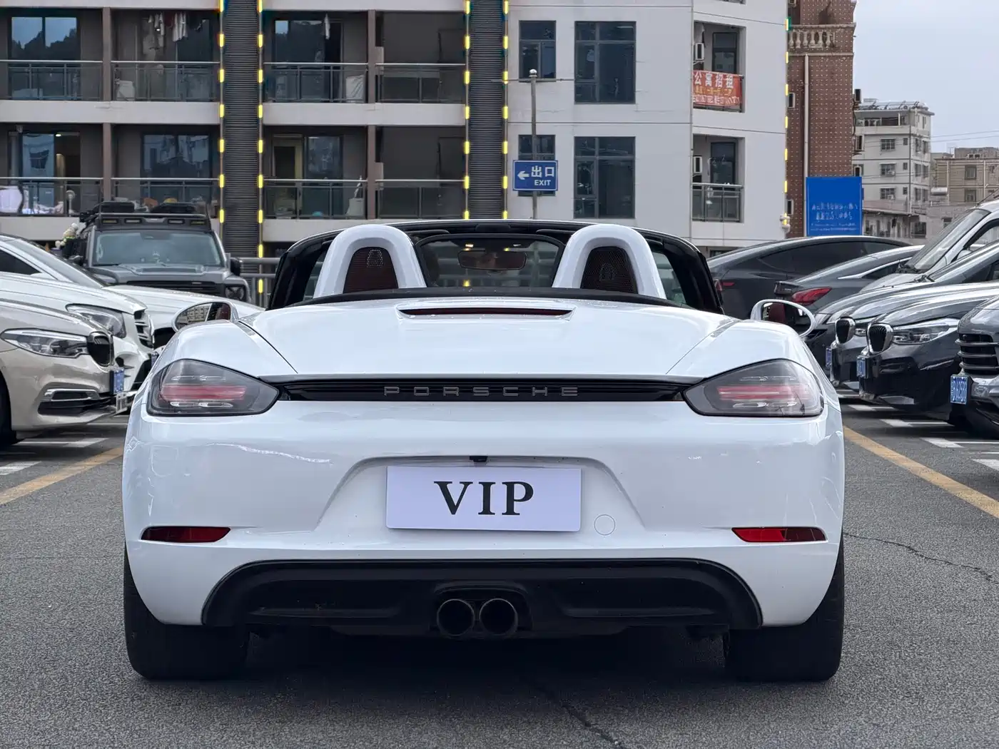 Porsche 718 2016 Boxster 2.0T фото 9