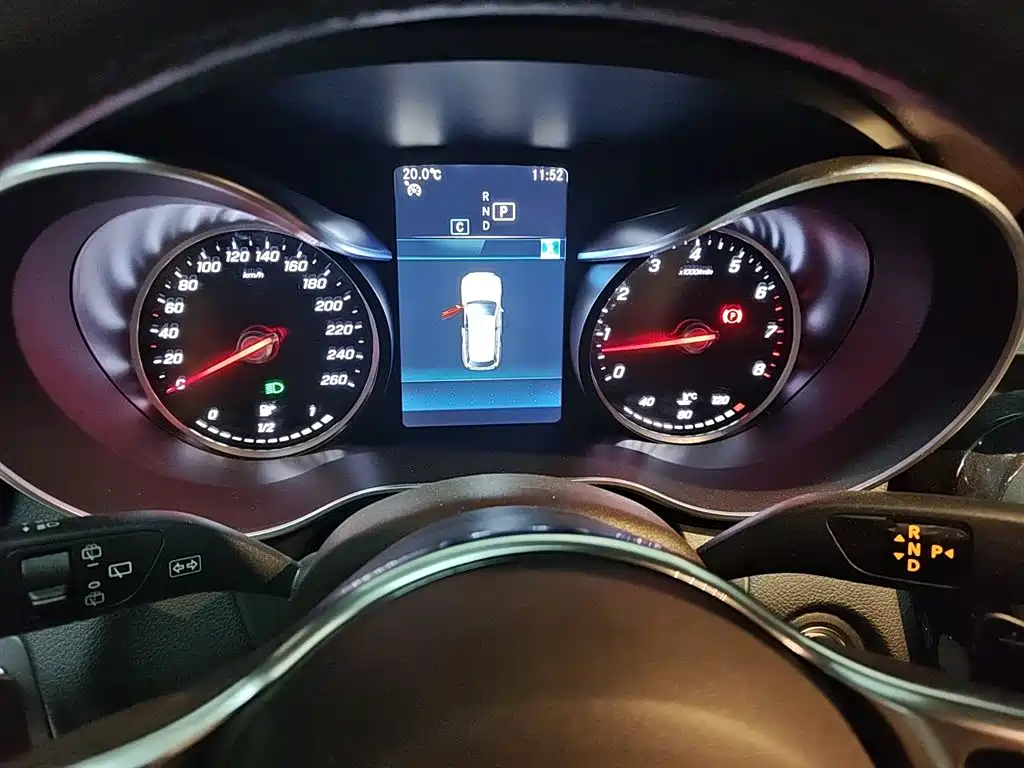 Mercedes-Benz GLC 2020 GLC 260 L 4MATIC Dynamic фото 8