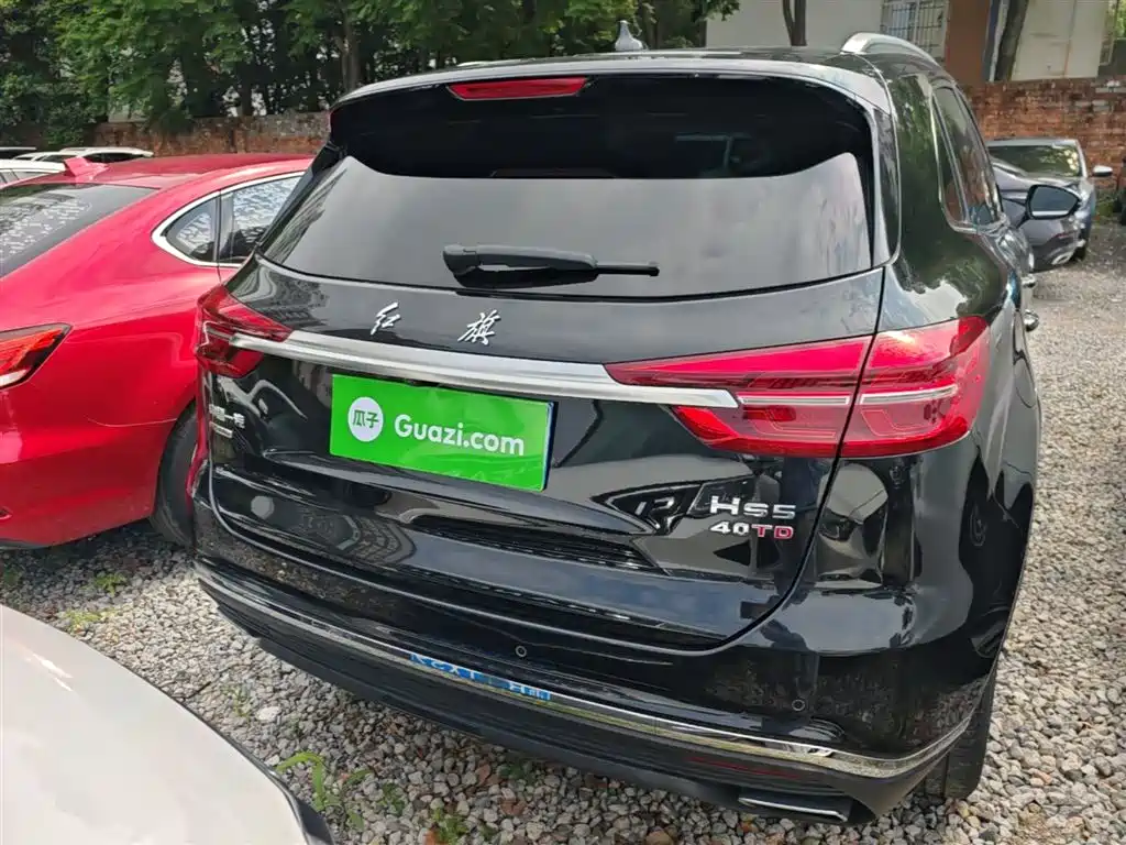 Hongqi HS5 2022 Facelift 2.0T Smart Flag Enjoyment AWD Edition фото 6