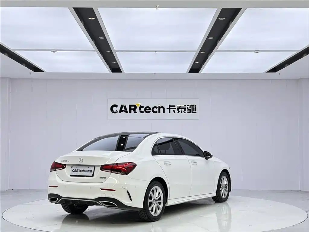 Mercedes-Benz A-Class 2020 Facelift A 200 L Sport Sedan Fashion фото 5