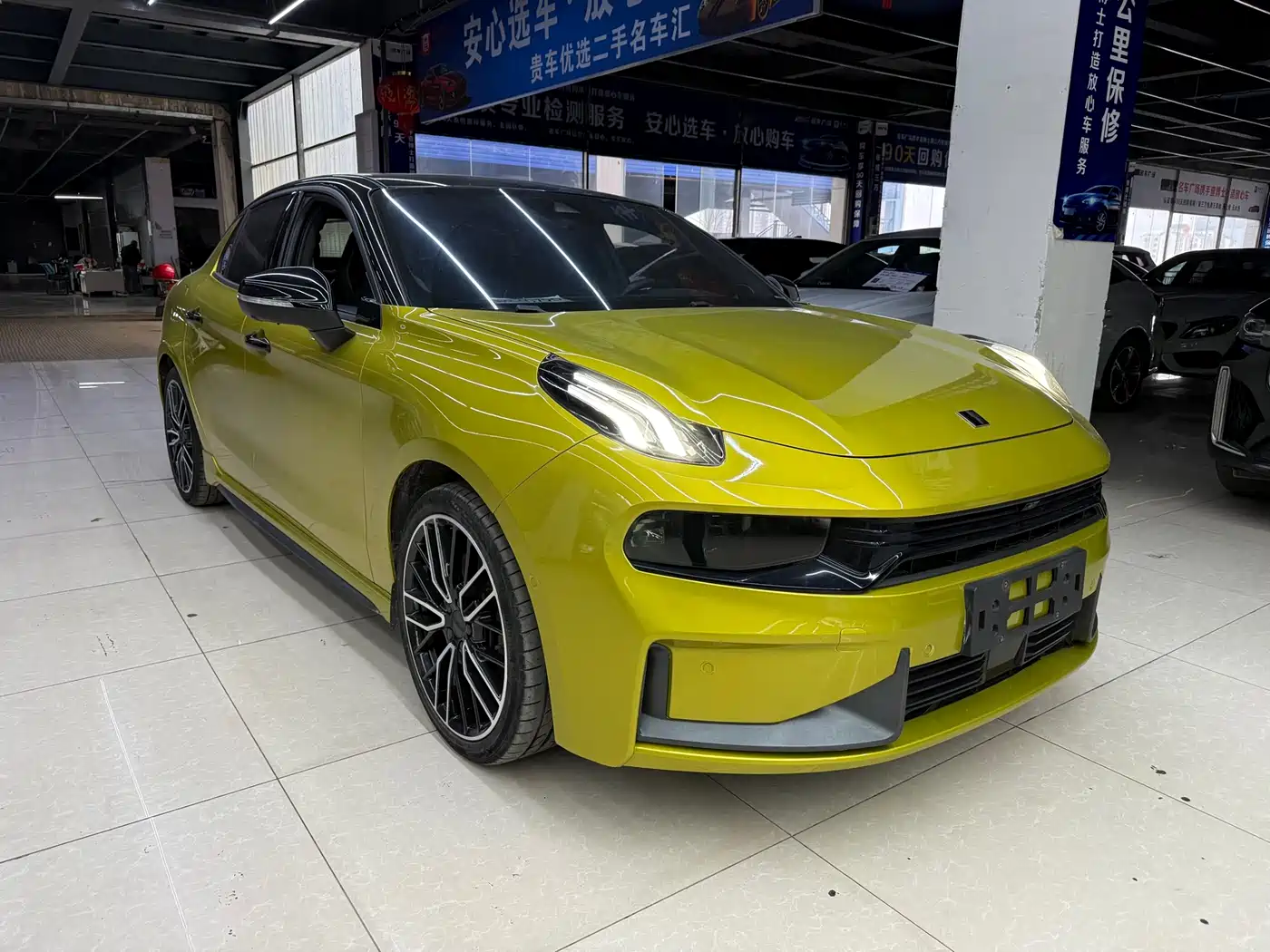Lynk & Co 03 2021 03+ 2.0TD Auto Hunter Wind Edition фото 3