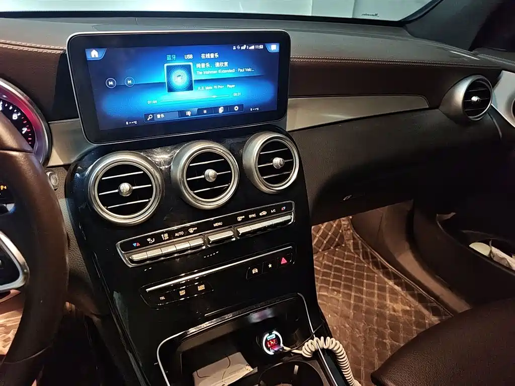 Mercedes-Benz GLC 2020 GLC 260 L 4MATIC Dynamic фото 10