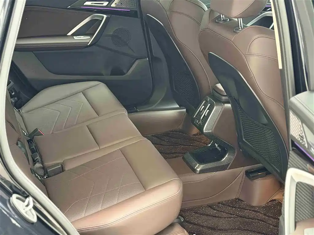 BMW X1 2024 sDrive25Li X Design Package фото 11