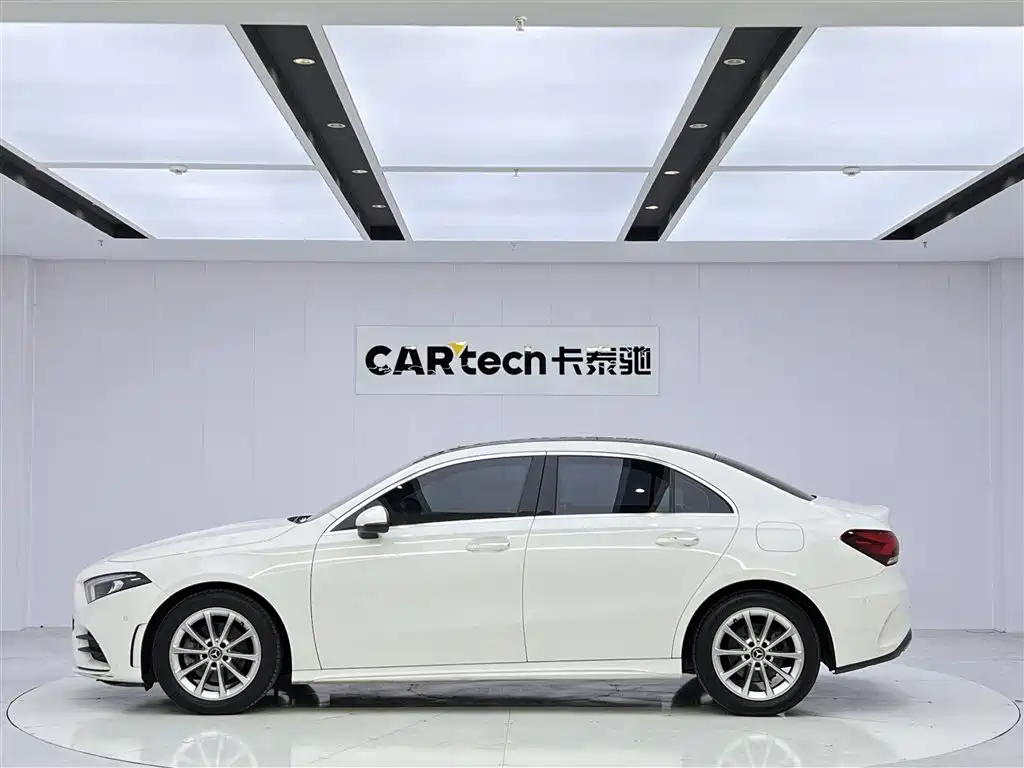 Mercedes-Benz A-Class 2020 Facelift A 200 L Sport Sedan Fashion фото 8