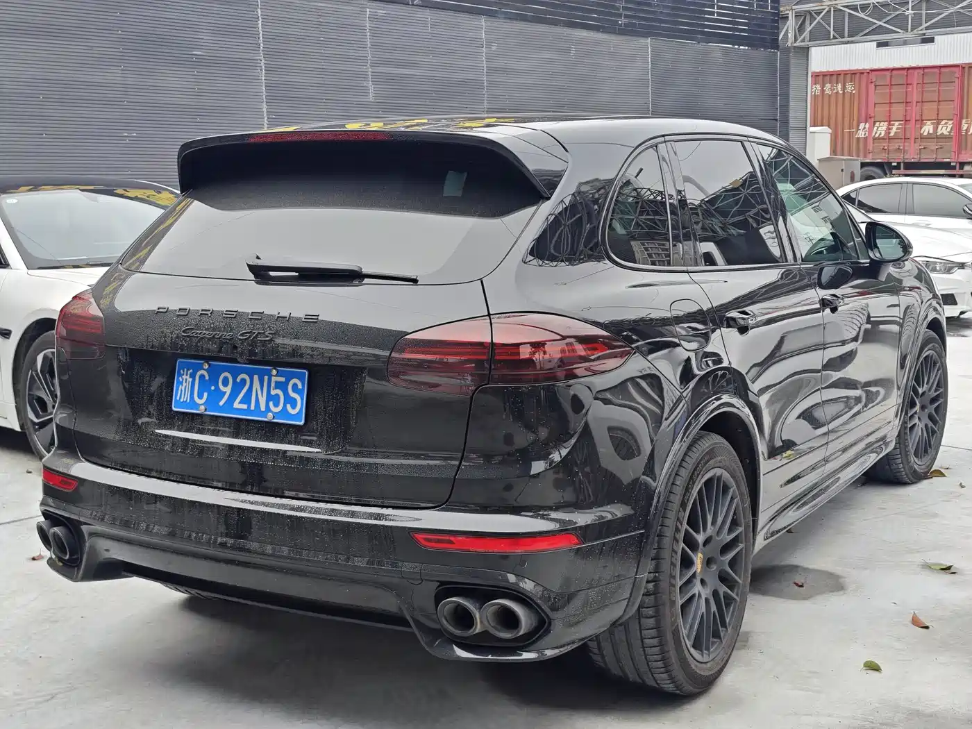 Porsche Cayenne 2016 Cayenne GTS 3.6T фото 14