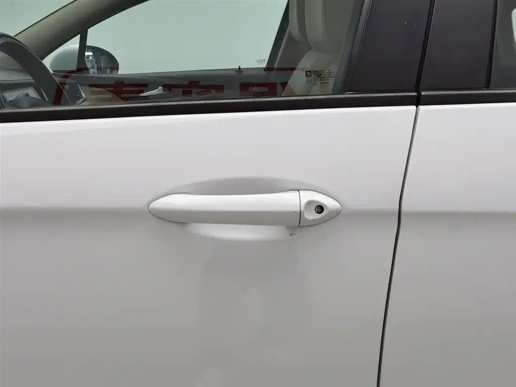 Buick Verano 2015 Sedan 15S Automatic Progressive фото 18