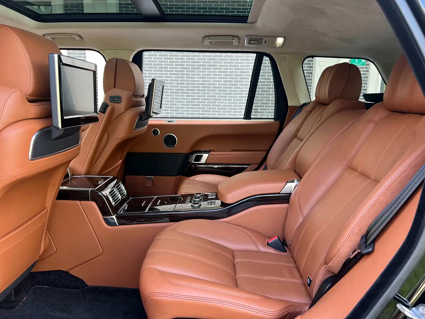 Land Rover Range Rover 2015 5.0 SC V8 AB Prestigious Genesis Extended Edition фото 14
