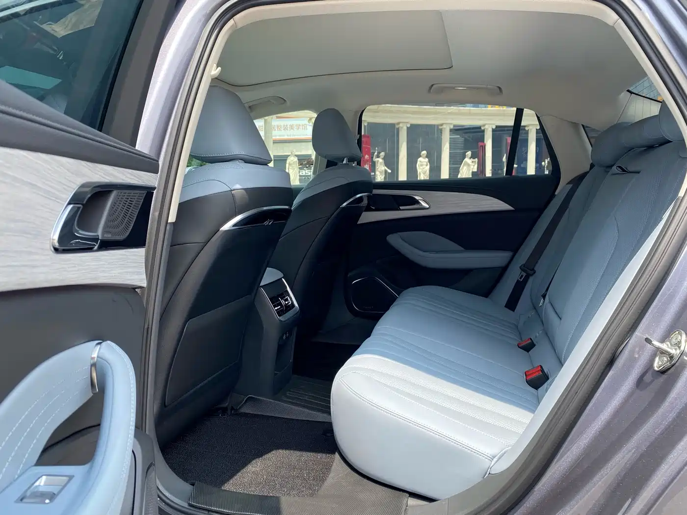 Hongqi H5 PHEV 2026 2025 170 Super Hybrid Edition