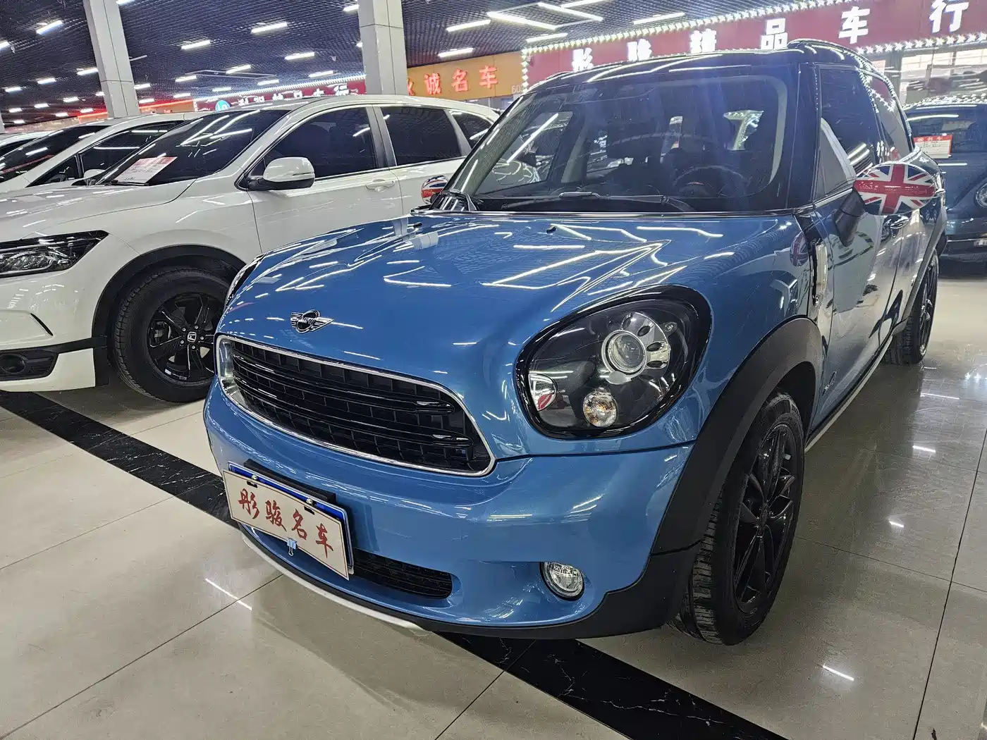 MINI COUNTRYMAN