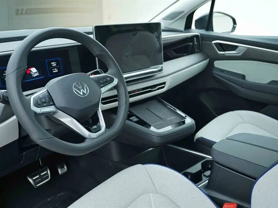 Volkswagen Talagon 2025 450TSI R-Line 6-Seater фото 9