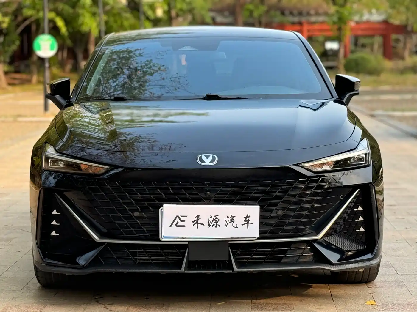 CHANGAN UNI-V