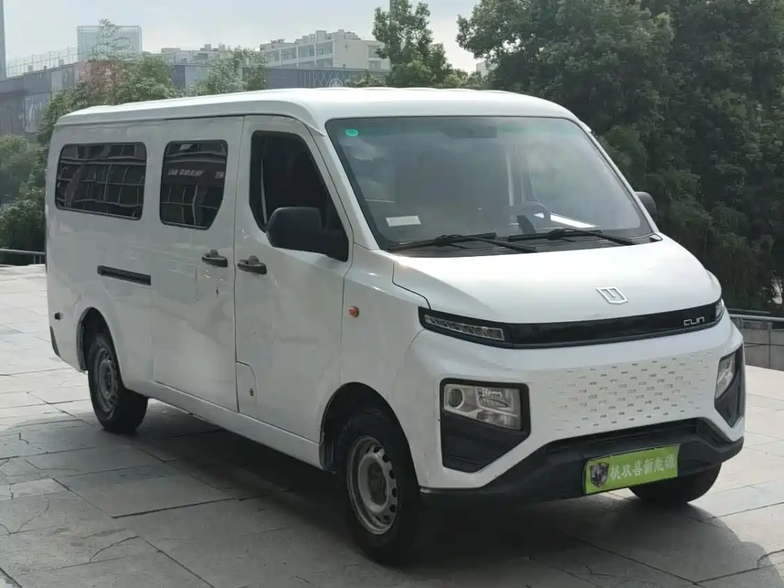 Yuan Cheng FarStar V 2024 2023 Model V6E Gotion High-Tech 41.93kWh Value Edition