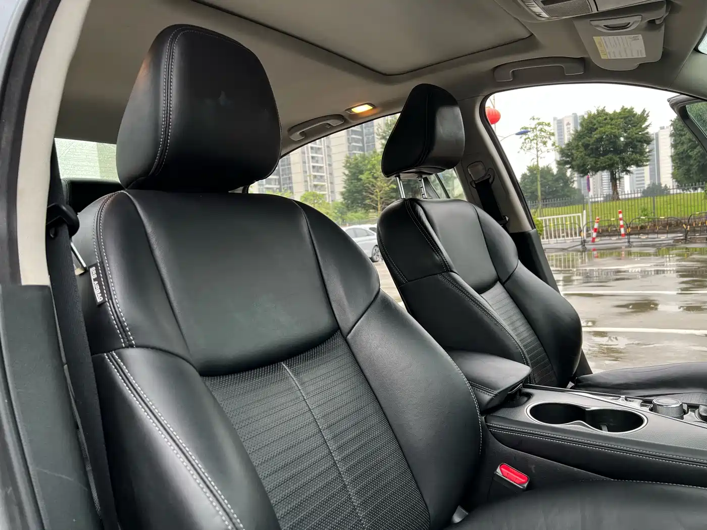 Infiniti Q50 2014 3.7L Luxury Sport фото 8