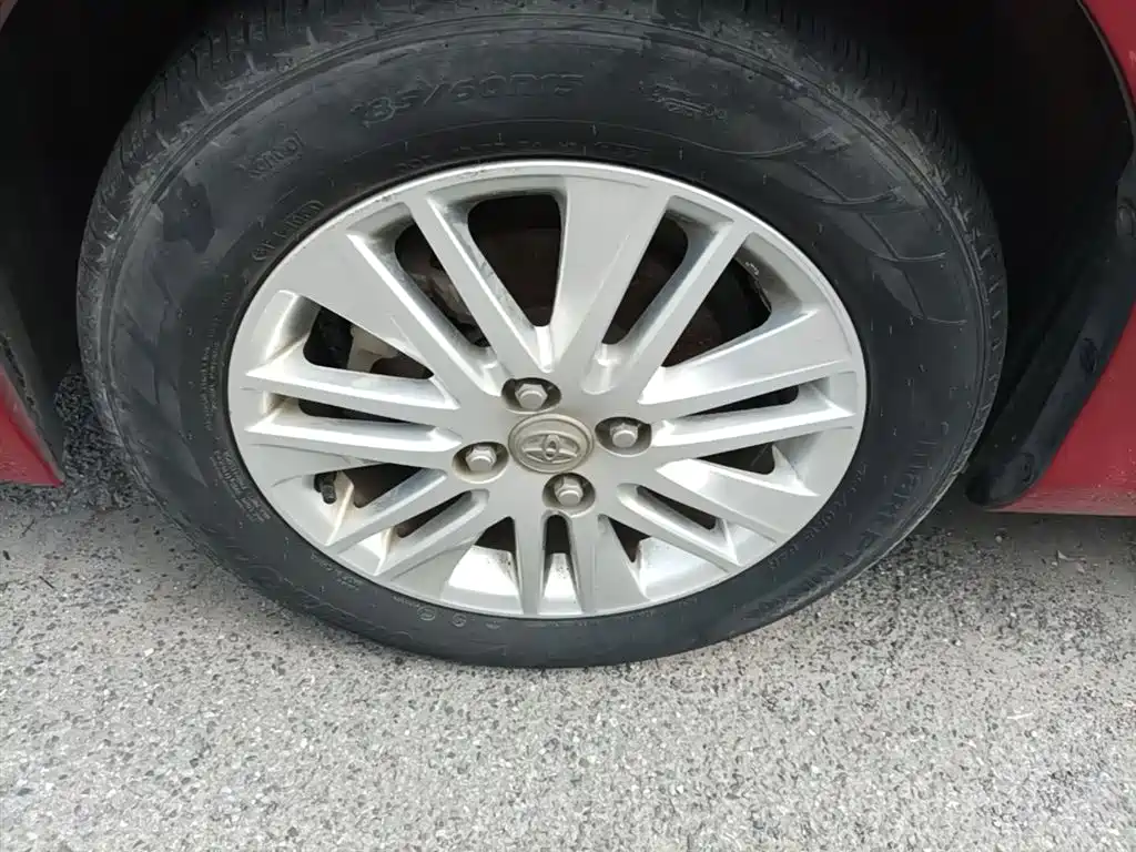 Toyota YARiS L Zhi Xuan 2015 1.5E Auto Charming Edition фото 23