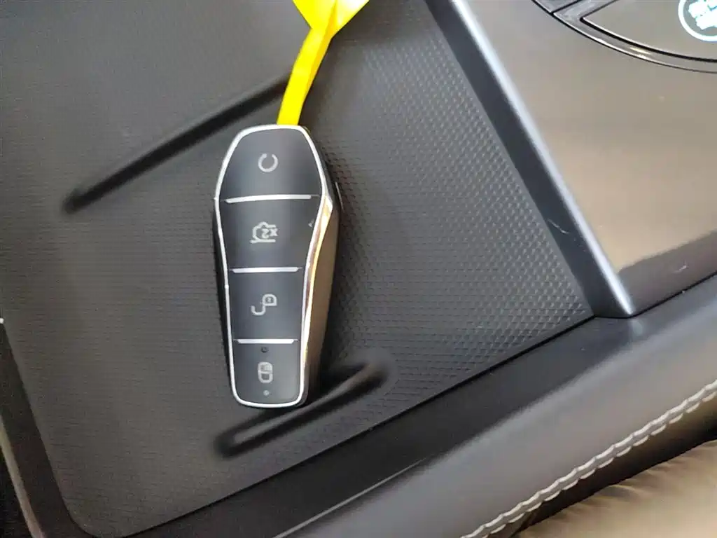 BYD Seal 06 New Energy 2025 DM-i Smart Drive Edition 120KM Prestige фото 9