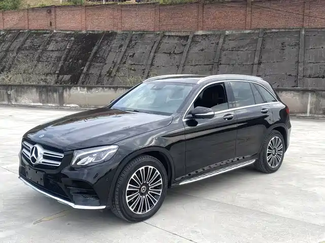 mercedes-benz glc