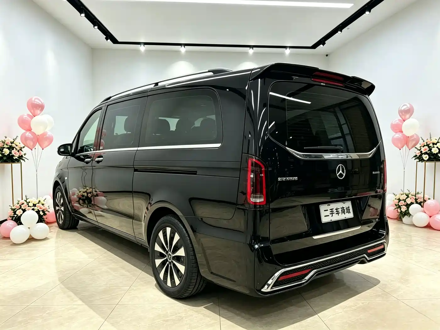 Mercedes-Benz Vito 2021 2.0T Business Edition 7-seater фото 6