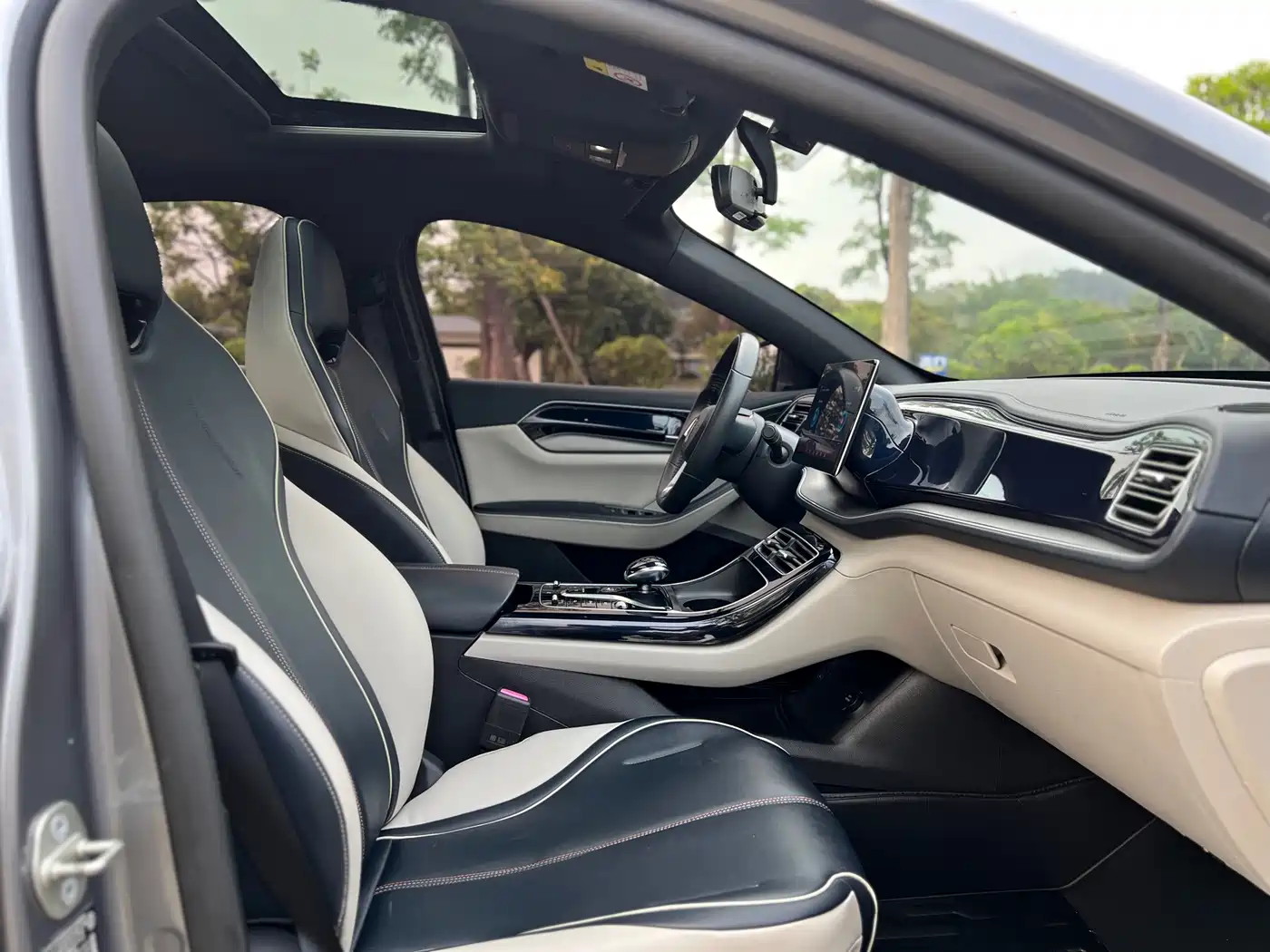BYD Qin PLUS 2021 DM-i 55KM Flagship фото 13