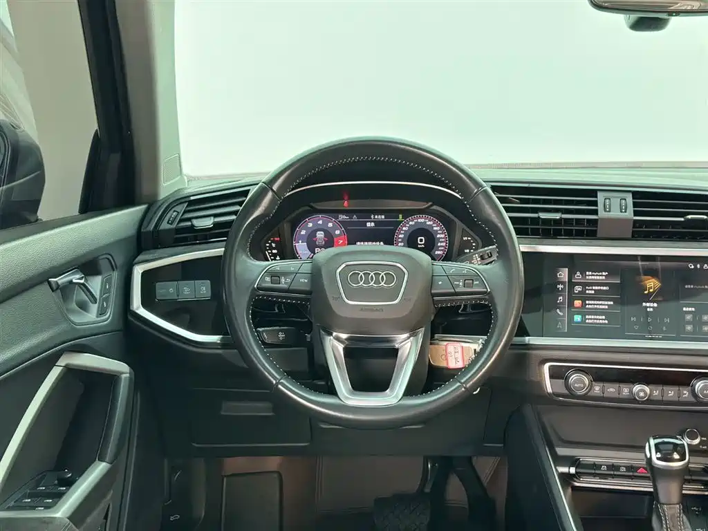 Audi Q3 2022 35 TFSI Progressive Dynamic фото 17