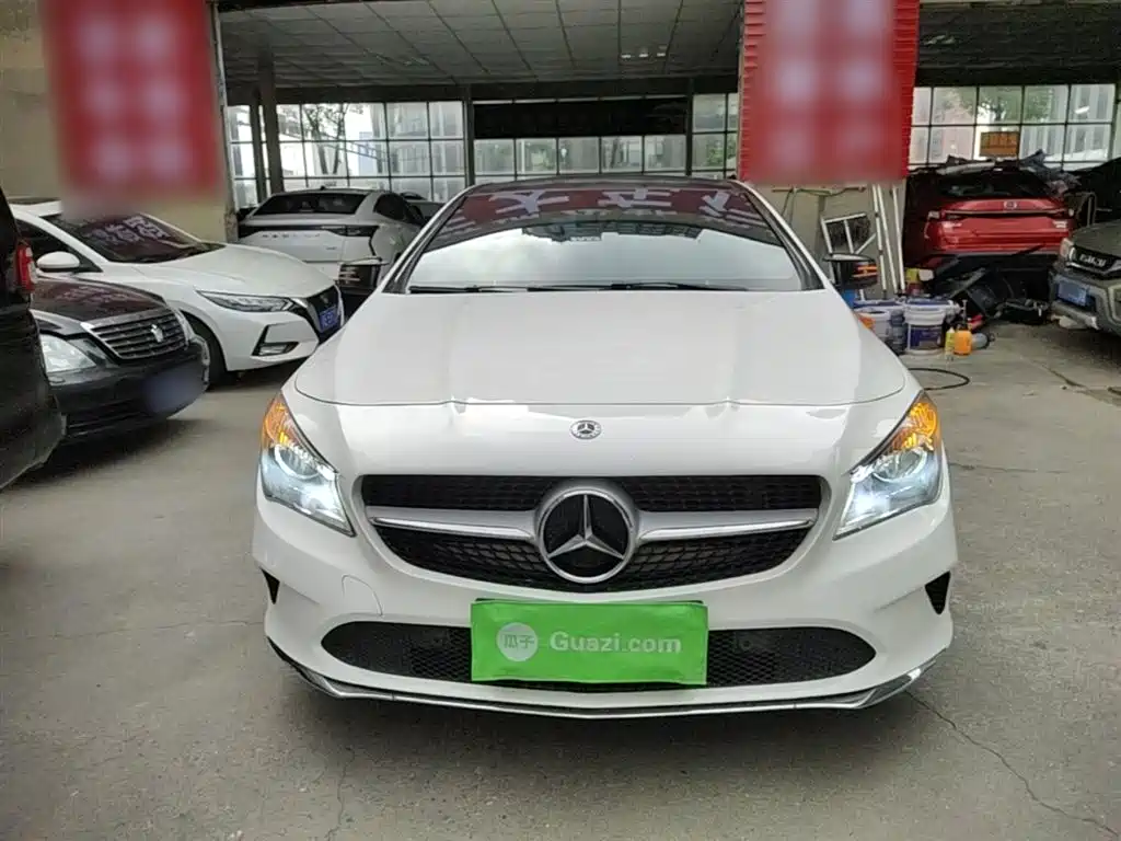 Mercedes-Benz CLA (Import) 2018 CLA 200 Dynamic Edition фото 3