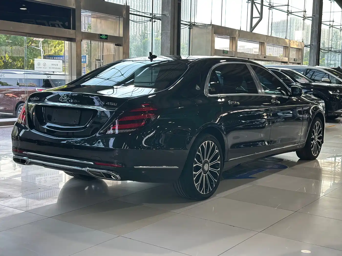 Mercedes-Benz Maybach S-Class 2020 S 450 4MATIC Collector's Edition фото 4