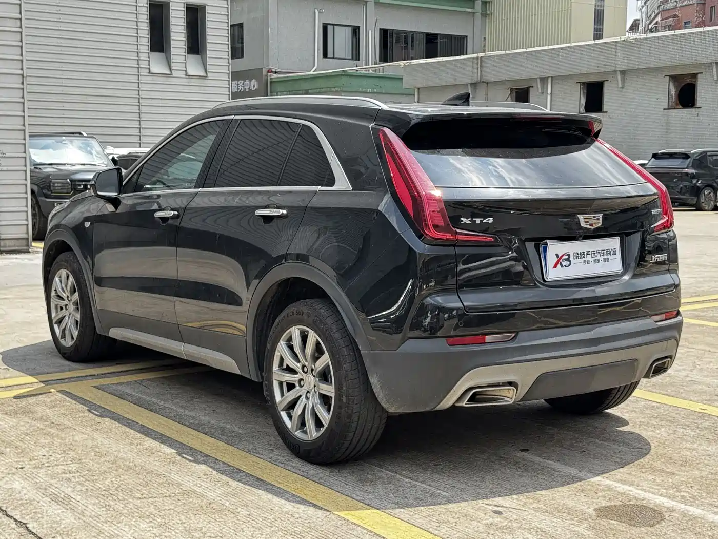 Cadillac XT4 2022 28T FWD Luxury фото 17