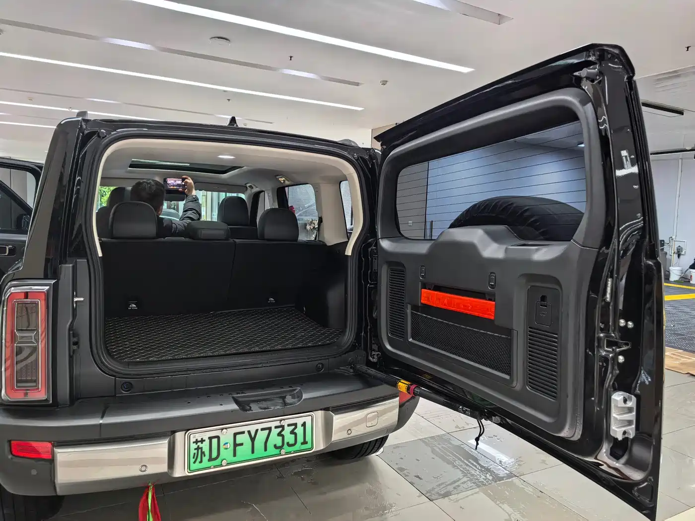 Haval Meng Long NEV 2026 Hi4 102 фото 13