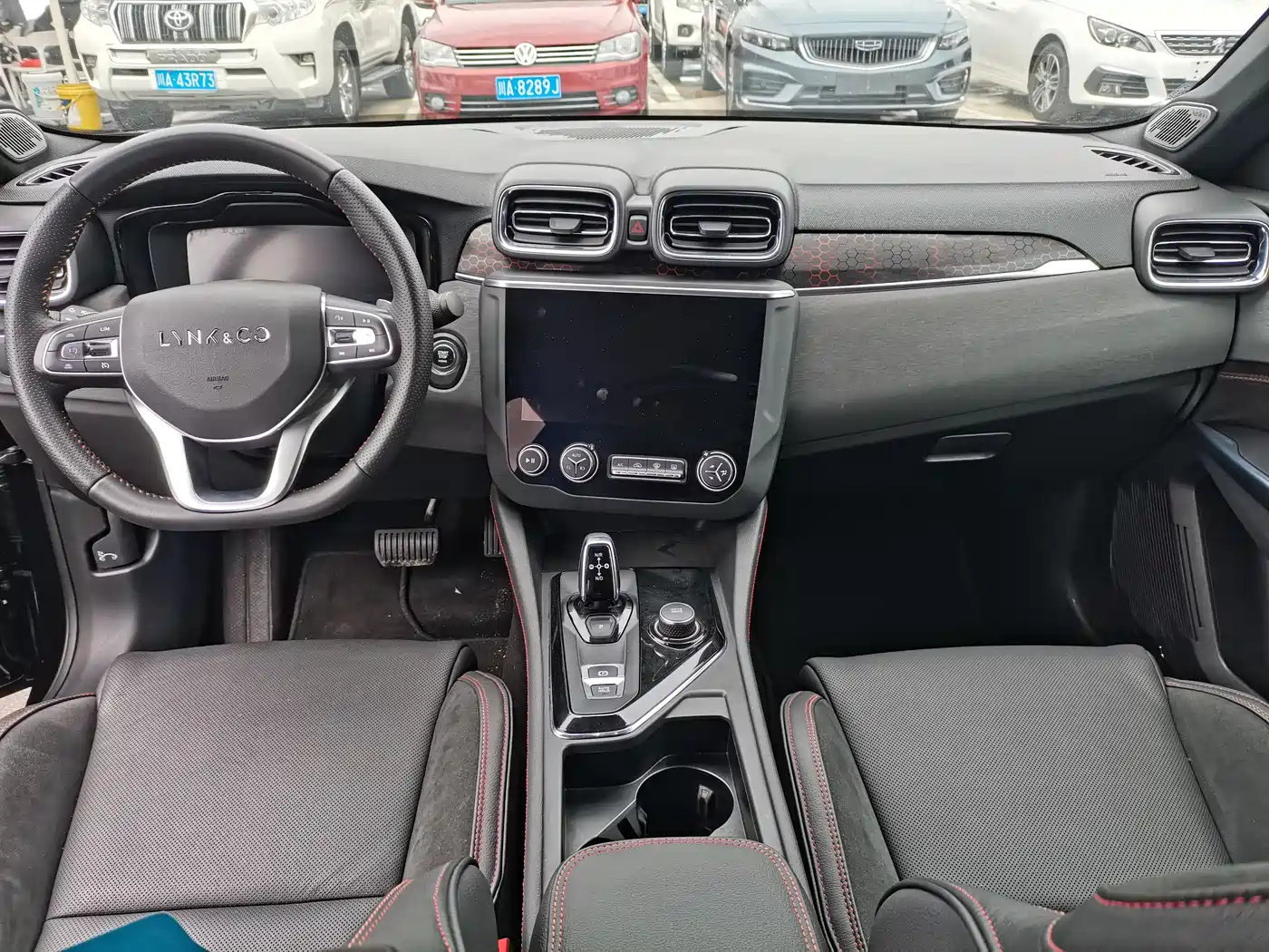 Lynk & Co 03 2018 1.5TD DCT Power Pro Version China V фото 4