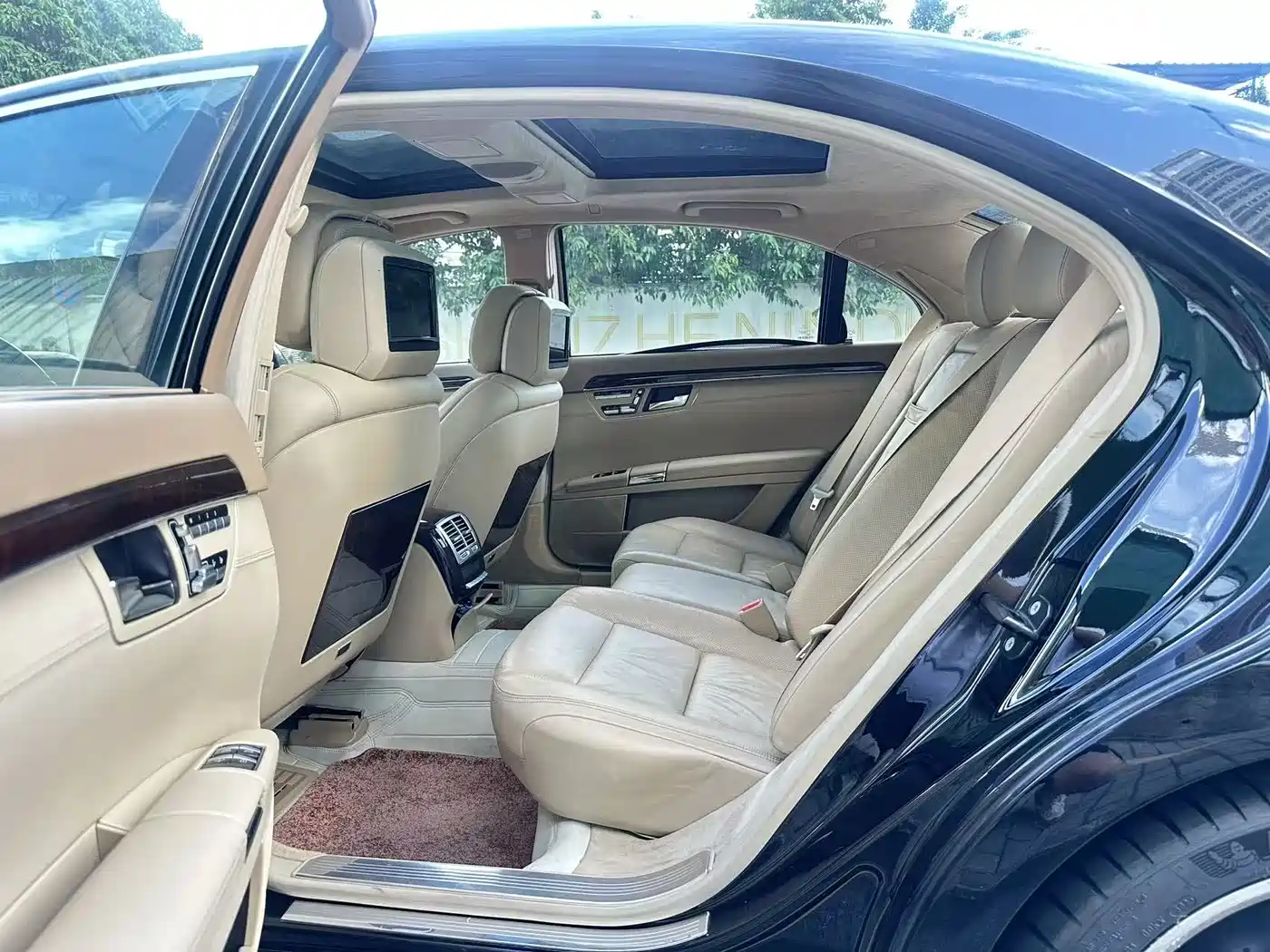 Mercedes-Benz S-Class 2012 S 500 L 4MATIC Grand Edition фото 6