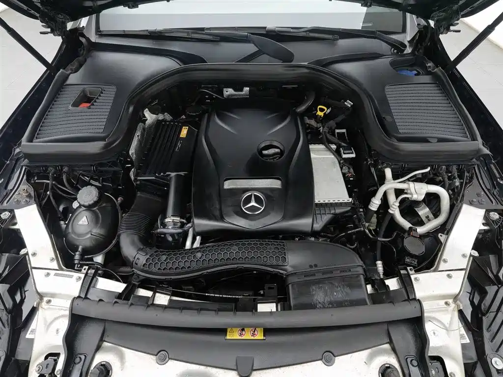 Mercedes-Benz GLC 2016 GLC 260 4MATIC Luxury фото 6