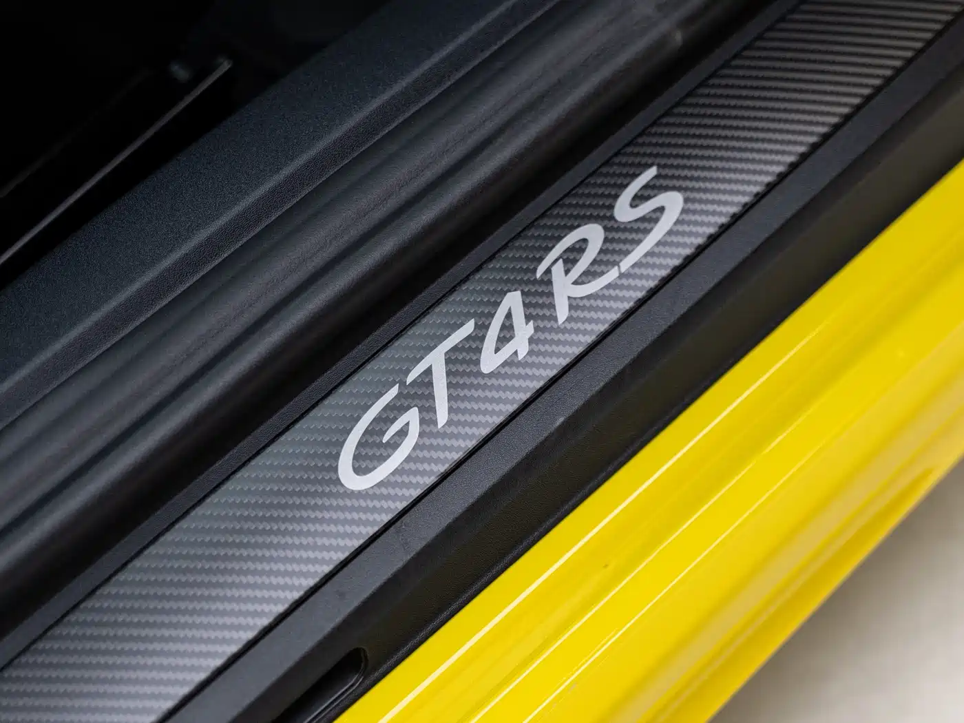 Porsche 718 2022 Cayman GT4 RS 4.0L фото 21