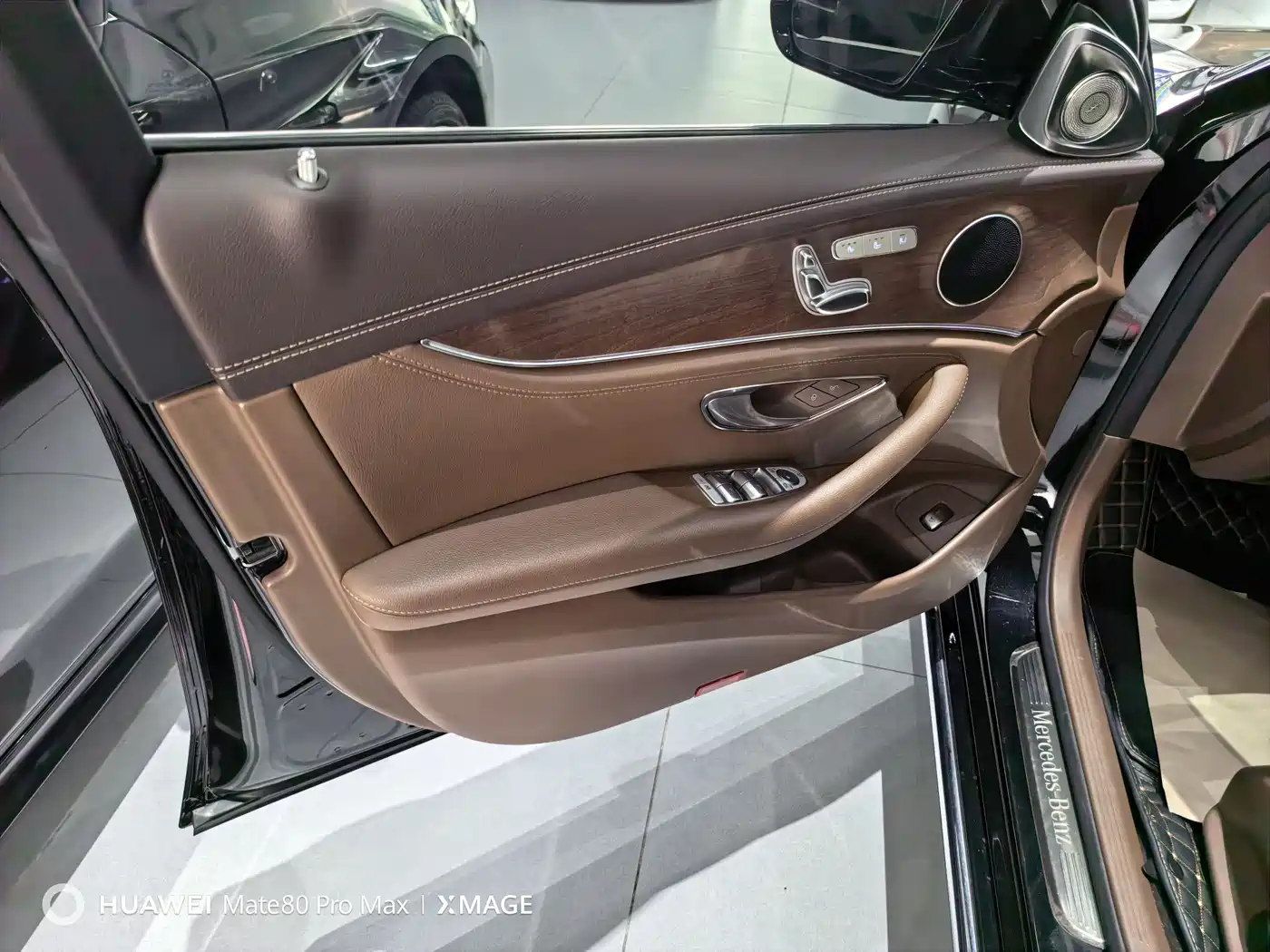 Mercedes-Benz E-Class 2023 E 260 L фото 6