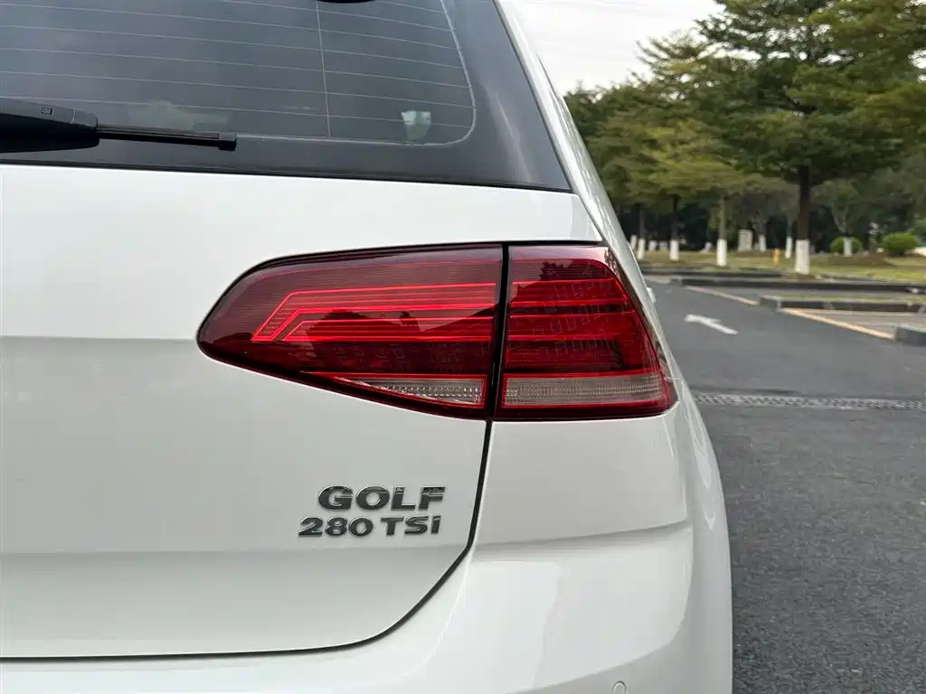 Volkswagen Golf 2019 280TSI DSG Comfort (China V) фото 15