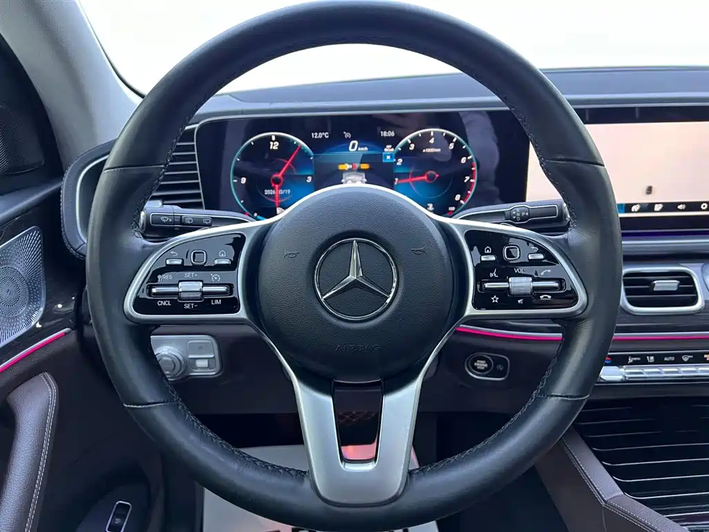 Mercedes-Benz GLE 2022 Facelift GLE 350 4MATIC Fashion фото 11