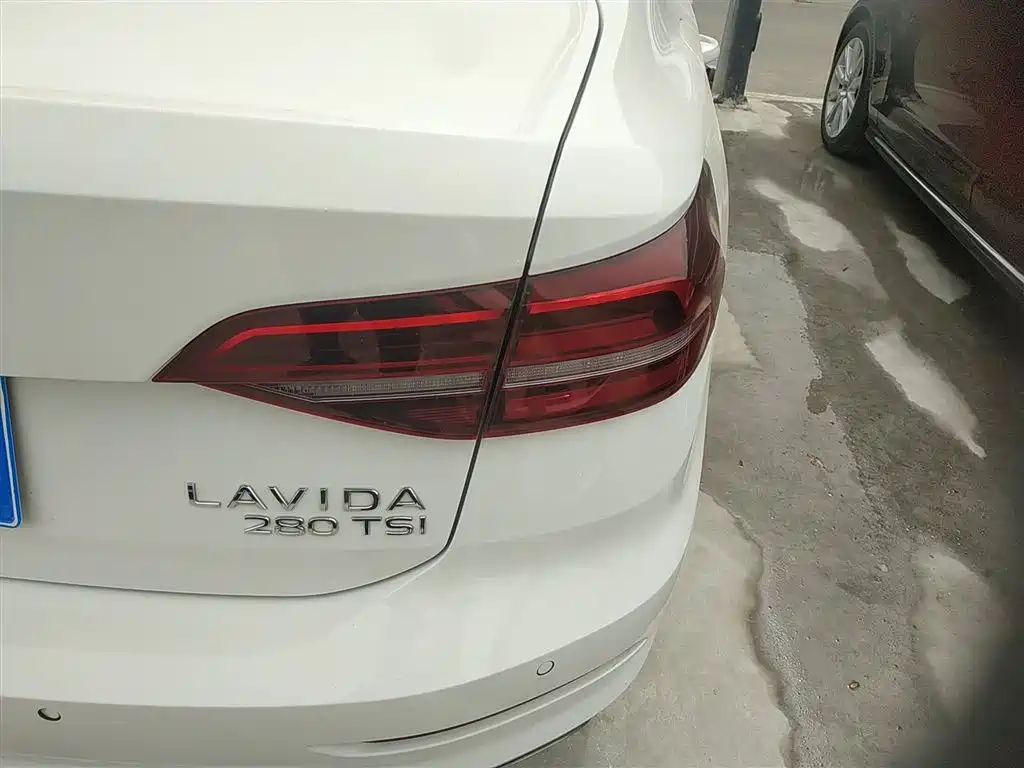VOLKSWAGEN LAVIDA
